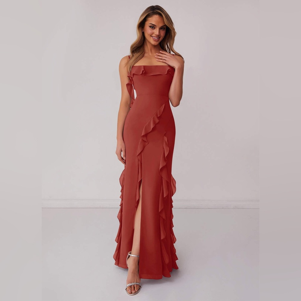 Barbie AZAZIE Ruffled Dress 1001